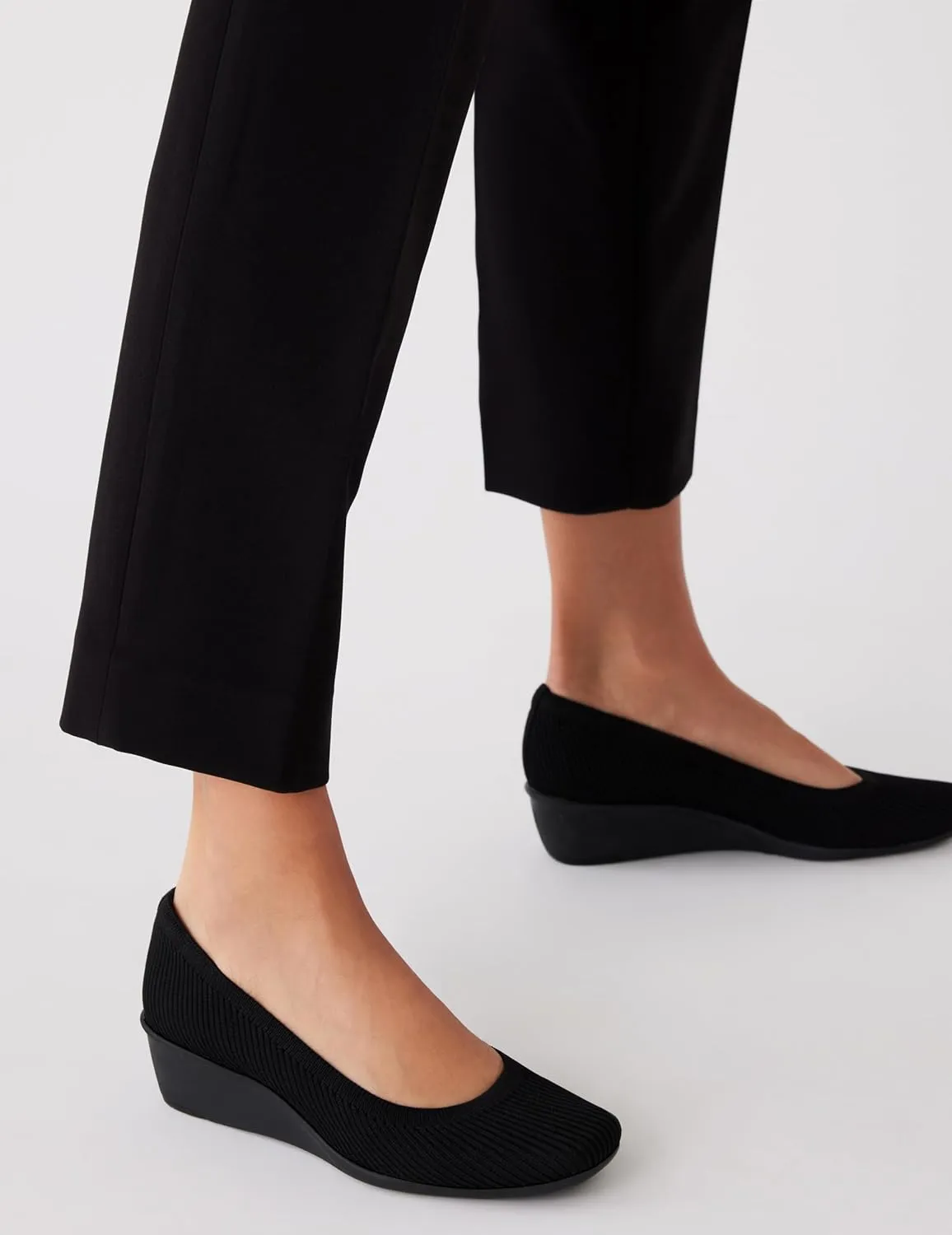 Anne Klein Women's Wisher Wedge Pump