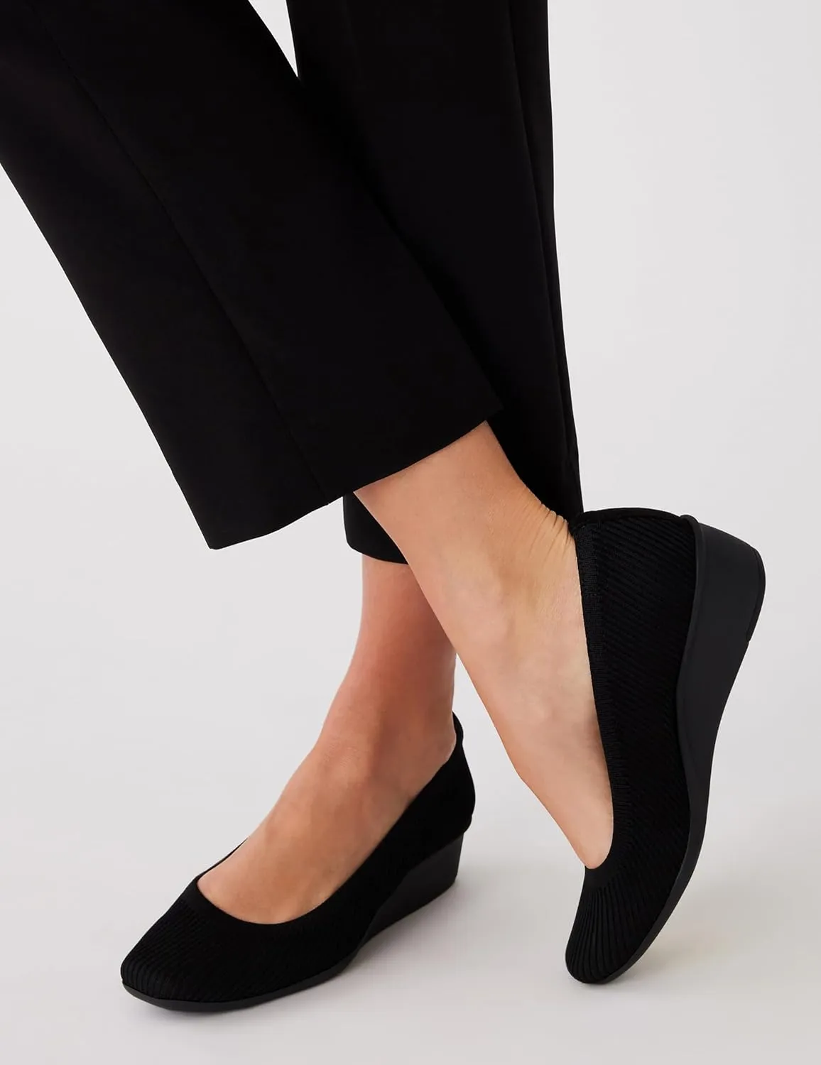 Anne Klein Women's Wisher Wedge Pump