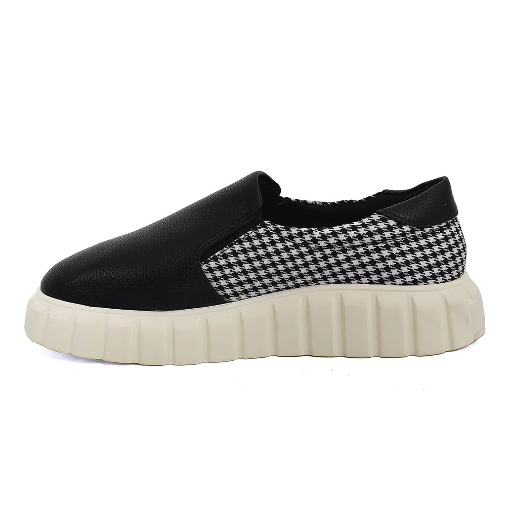 Casual Sneaker