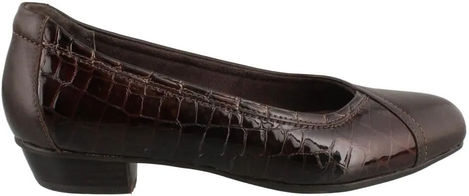 Clarks Women's Caswell Eternity Pump
