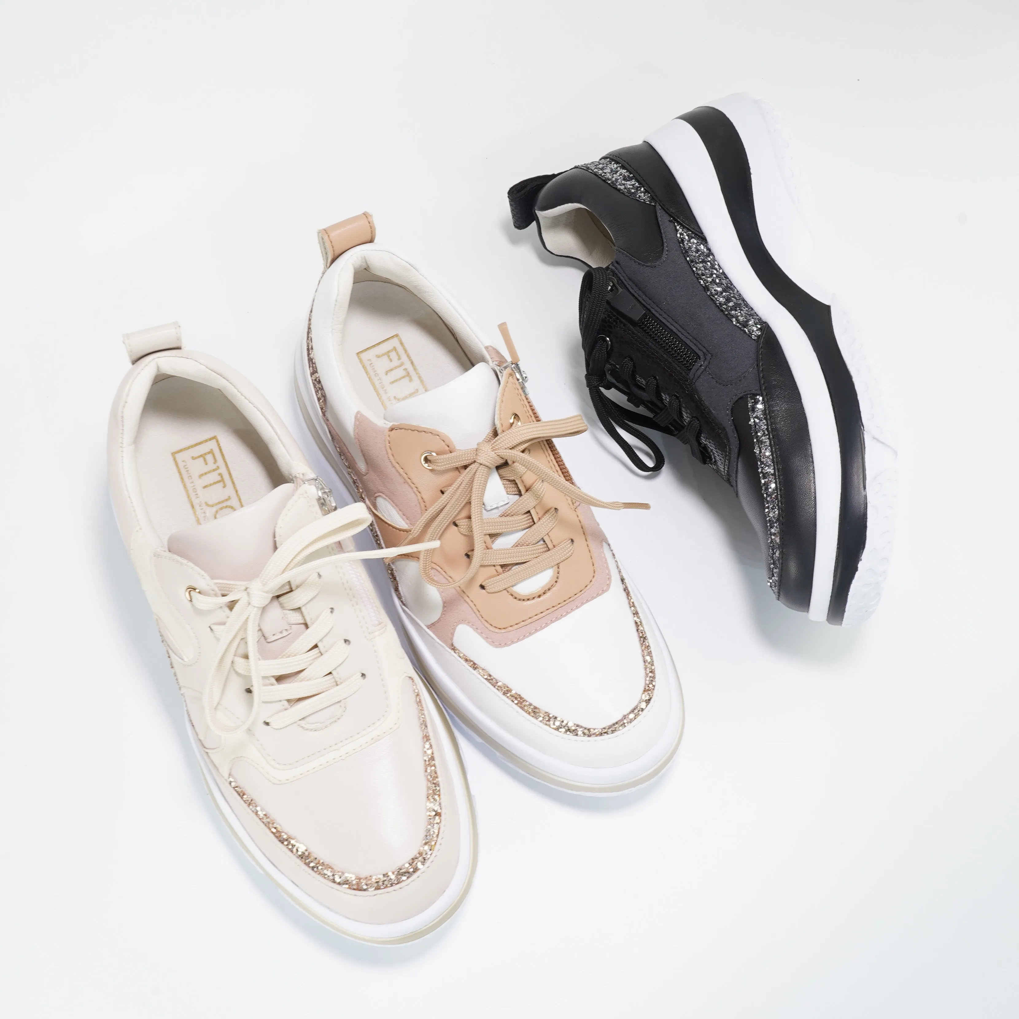 FJ077 Comfort Leather Sneaker