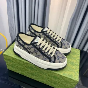 Flexible CANVAS GG Gucci Timeless FLATFORM SNEAKER LEAD