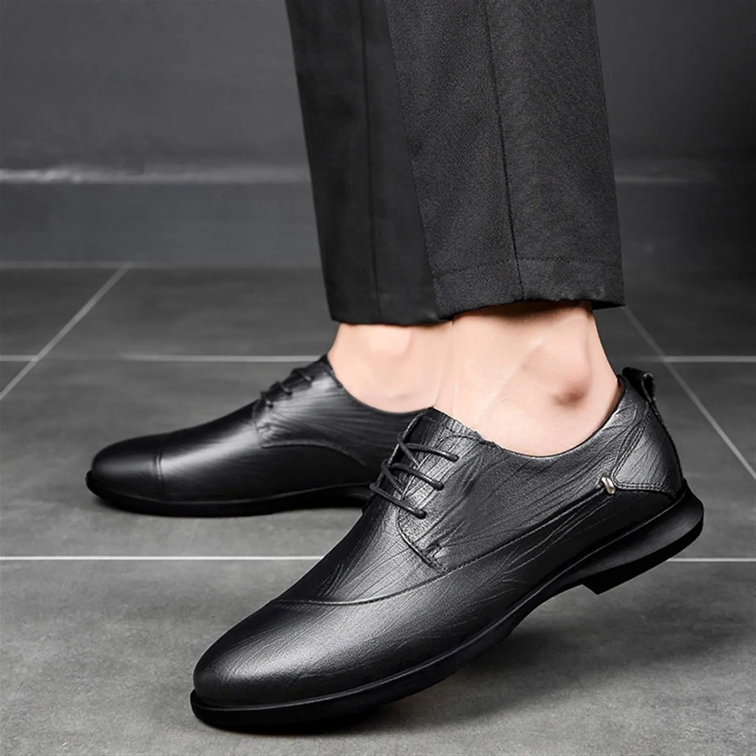 Formal Shoes for Men Lace Up Round Toe Derby Shoes Cowhide Anti-Slip Low Top Rubber Sole Slip Resistant Business Suitable for Many Occasions