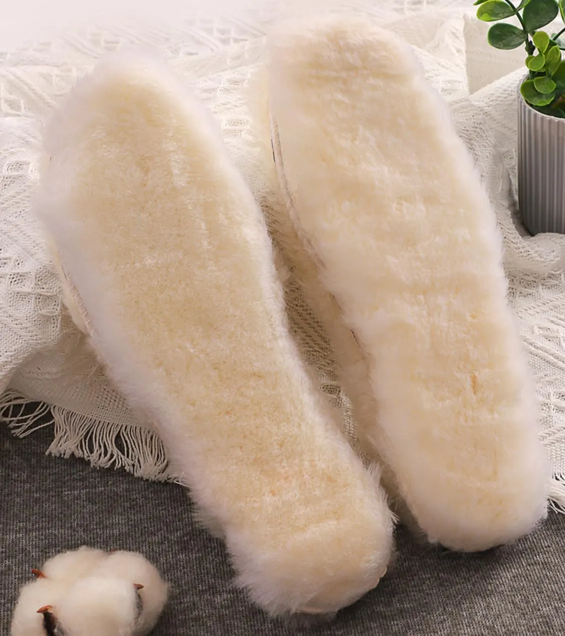 Genius Australian Sheepskin Wool Shoe Insoles for Women Men,Warm Wool Shoe Inserts,Fuzzy Shoe Insoles for Boots, Fleece Snow Shoe Inserts, Snow Boot Insoles(38(24cm,9.5"))
