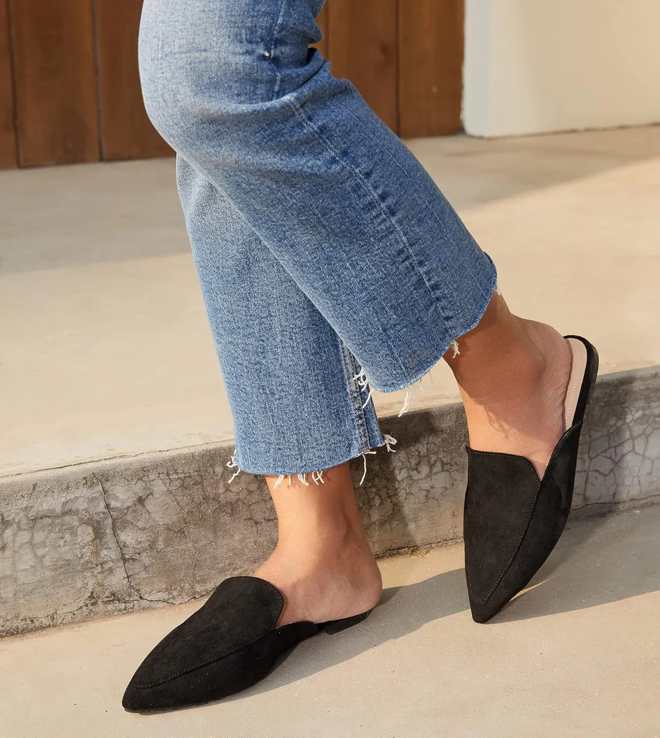Hawkwell Women's Backless Slip on Slides Comfortable Loafer Shoes Flats Pointed Toe Mules