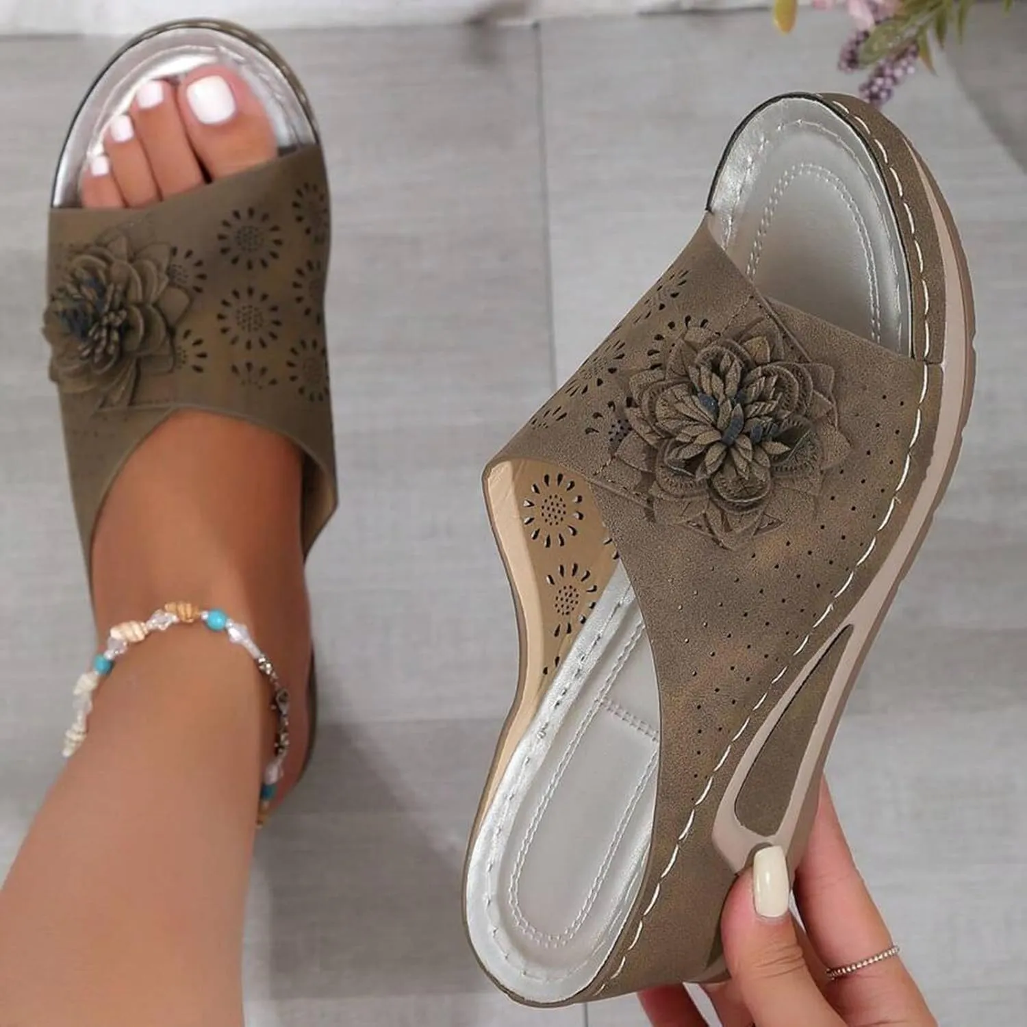 Hot Sandals Women Teen Slippers For Girls Beach Sandals Girls Sandals Women Sandals Platform Sandal Womens Slippers