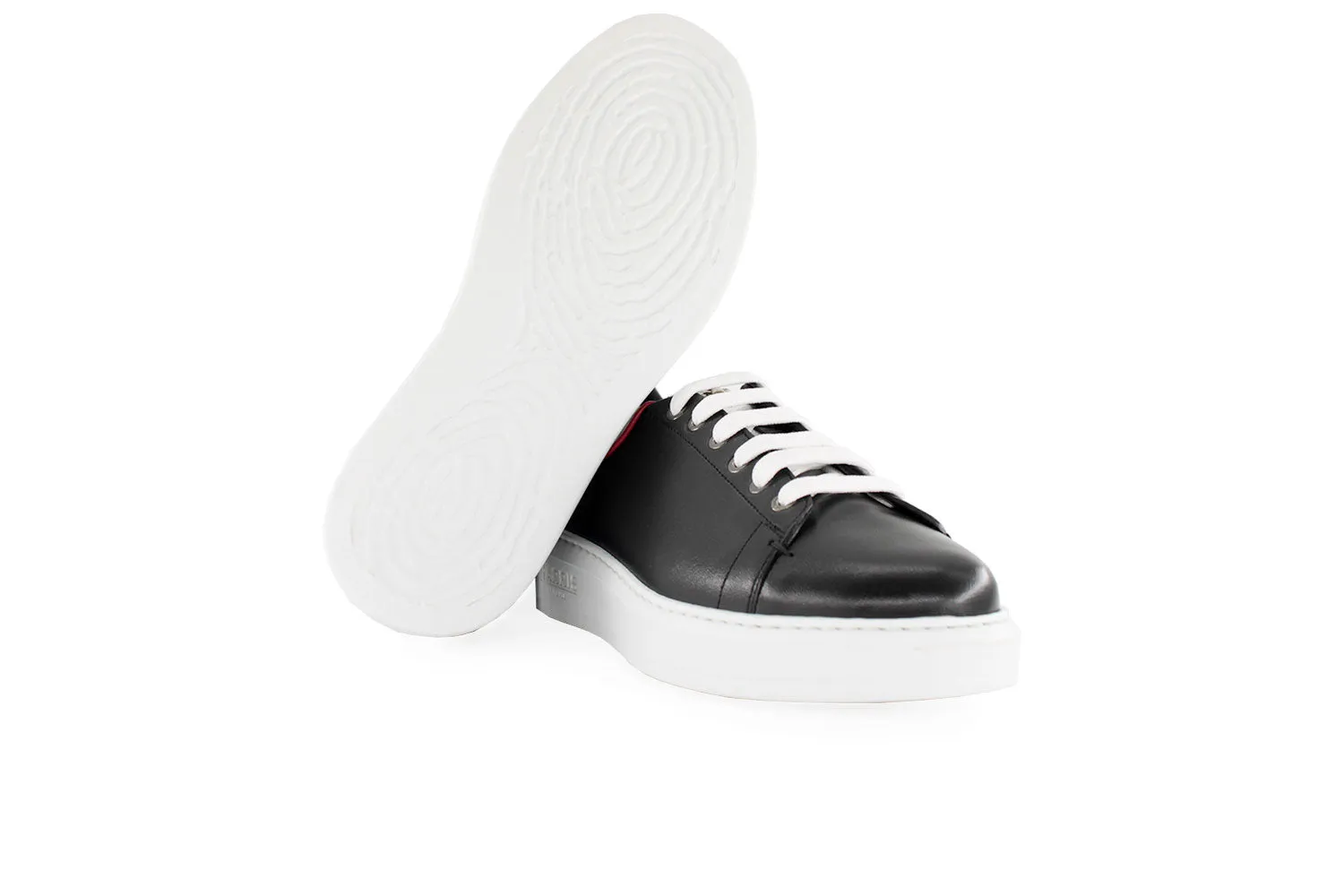 Leather sneakers