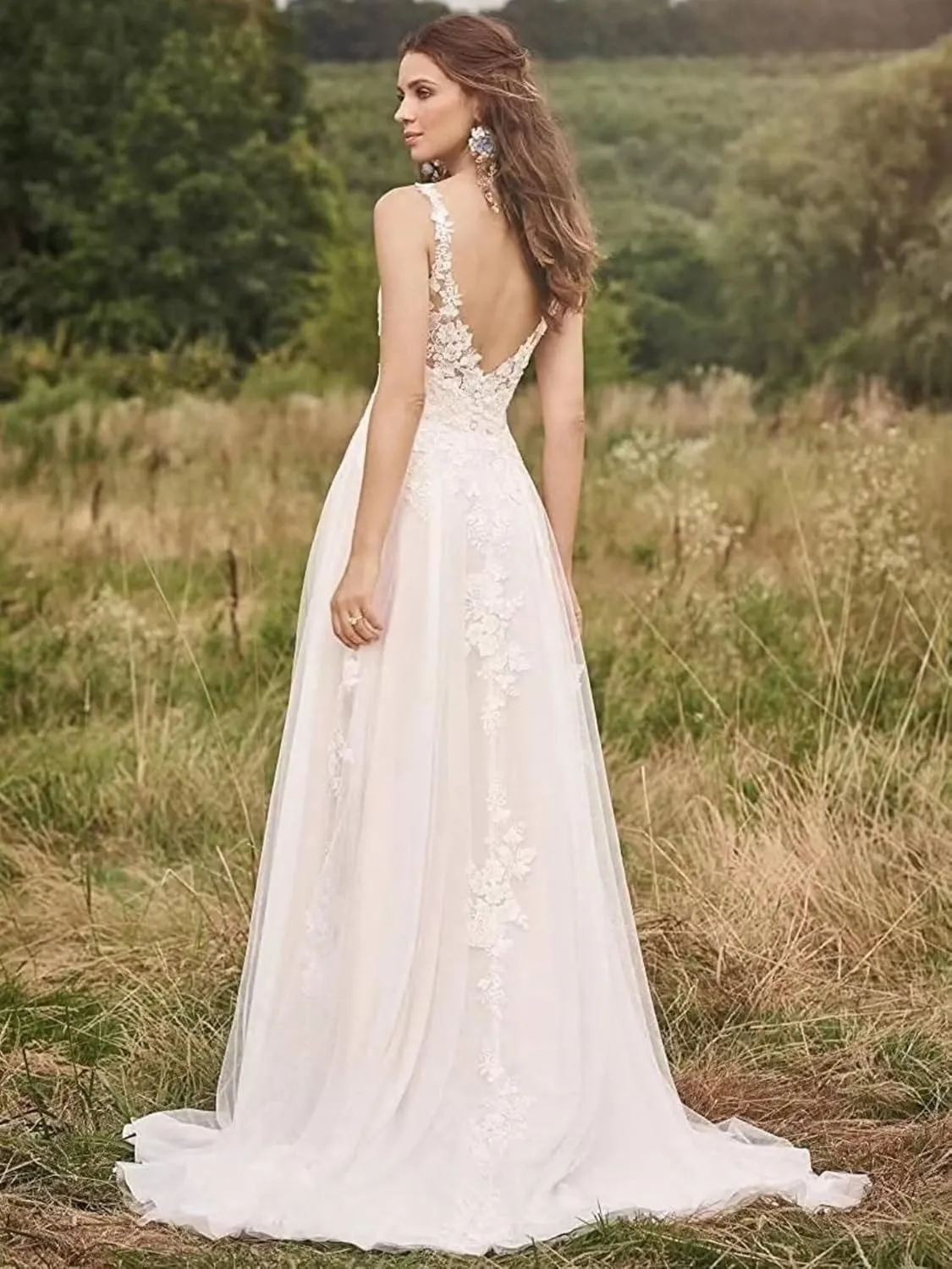 Long Sleeves Wedding Dresses for Bride 2025 Boho Beach A-Line Appliques Lace Bridal Ball Gowns with Train