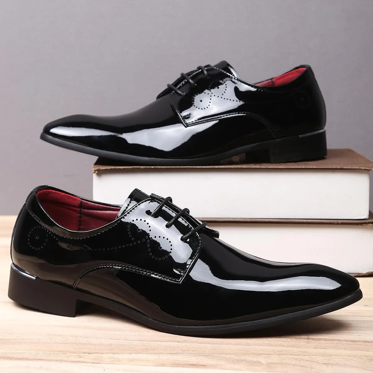Men Fashion Dress Business Shoe Pointed Toe Floral Patent Leather Lace Up Oxford Black Brown Red Grey