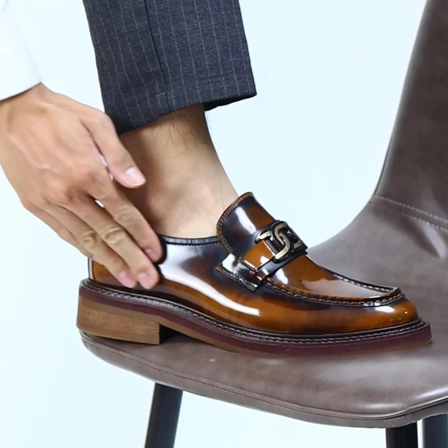 Men's Business Casual Glossy Cowhide Shoe Non-Slip Sole for Office Wedding and Formal Events