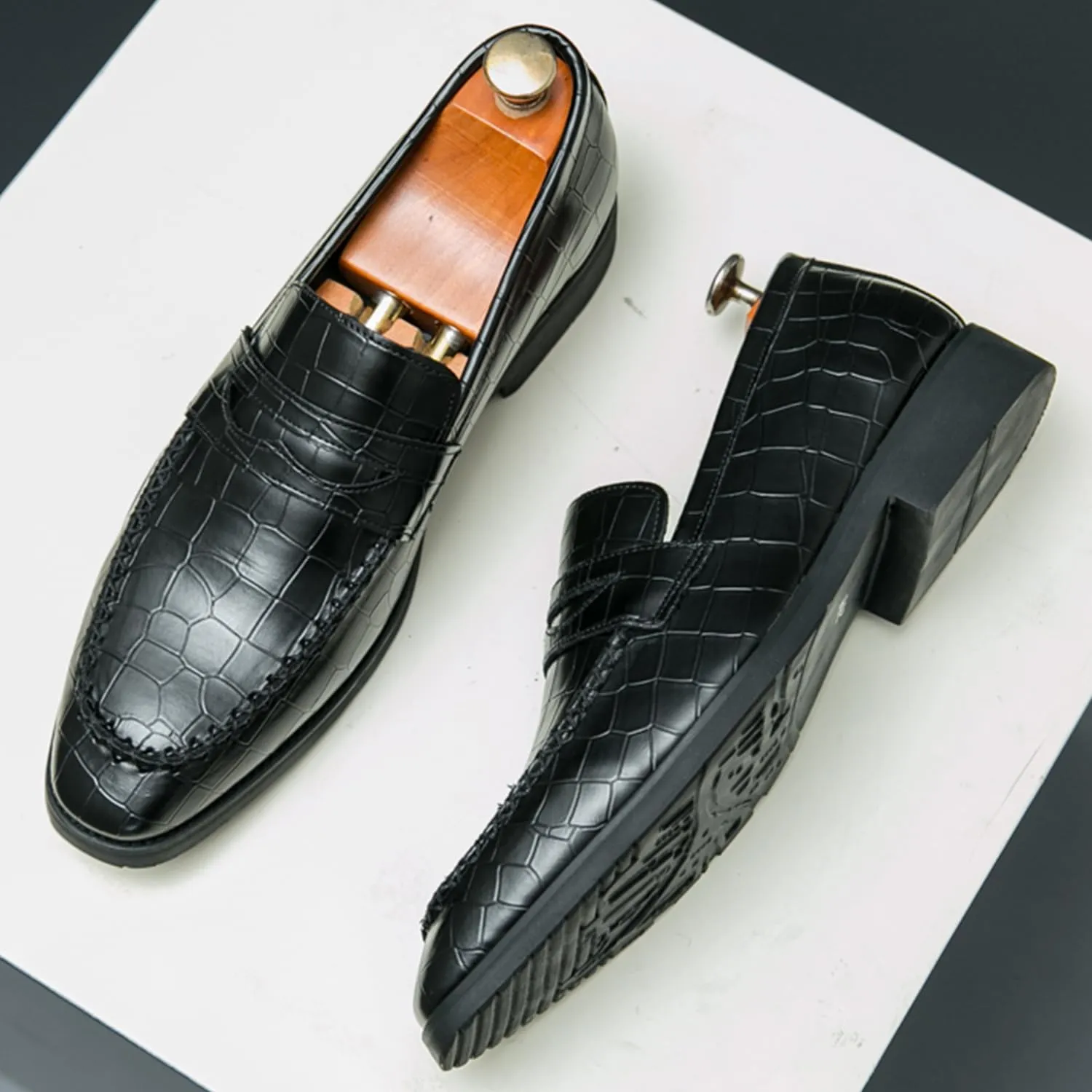 Men's Classic Penny Loafers Leather Slip-On Dress Shoes Crocodile Pattern Fashion Casual Party Formal Shoes