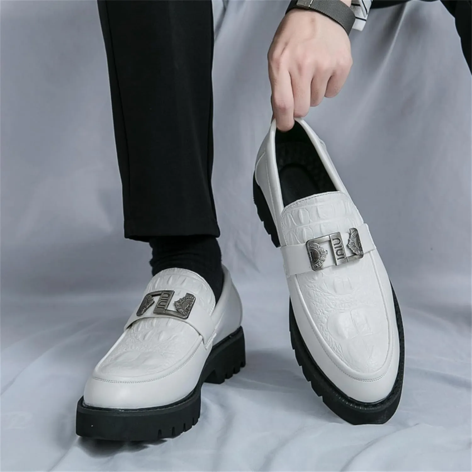 Mens Crocodile Pattern Leather Slip-On Dress Loafers Classical Casual Log Sole Non Slip Platform Penny Shoe for Formal Business Wedding