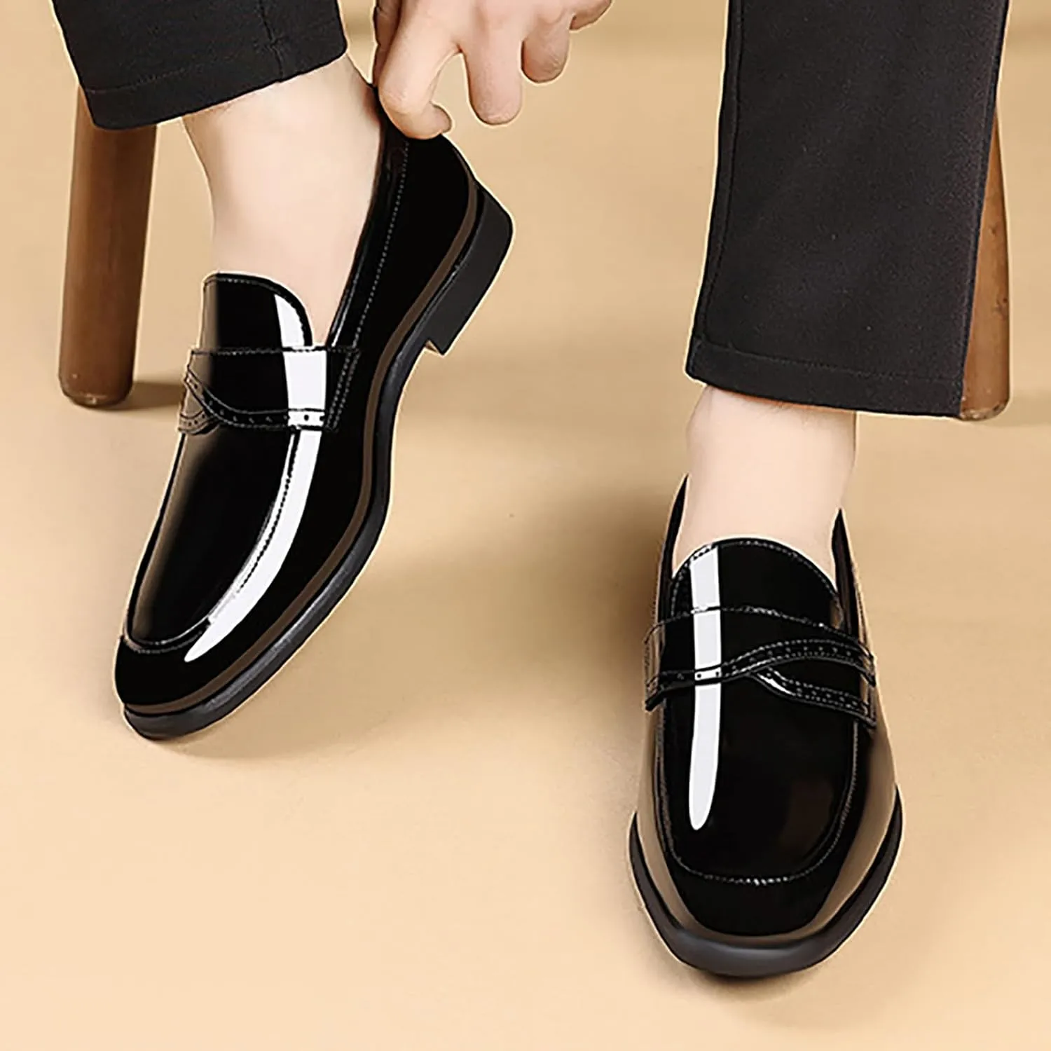 Men's Patent Leather Slip On Brogue Loafers Classic Pointed Toe Non Slip Tuxedo Dress Shoes for Party Wedding Business Formal Casual Occasions