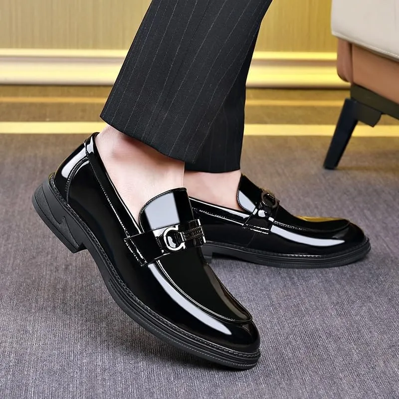 Men's Slip-On Leather Loafer Formal Business Casual Comfortable Dress Shoes for Men Mens Breathable Wingtip Brogue