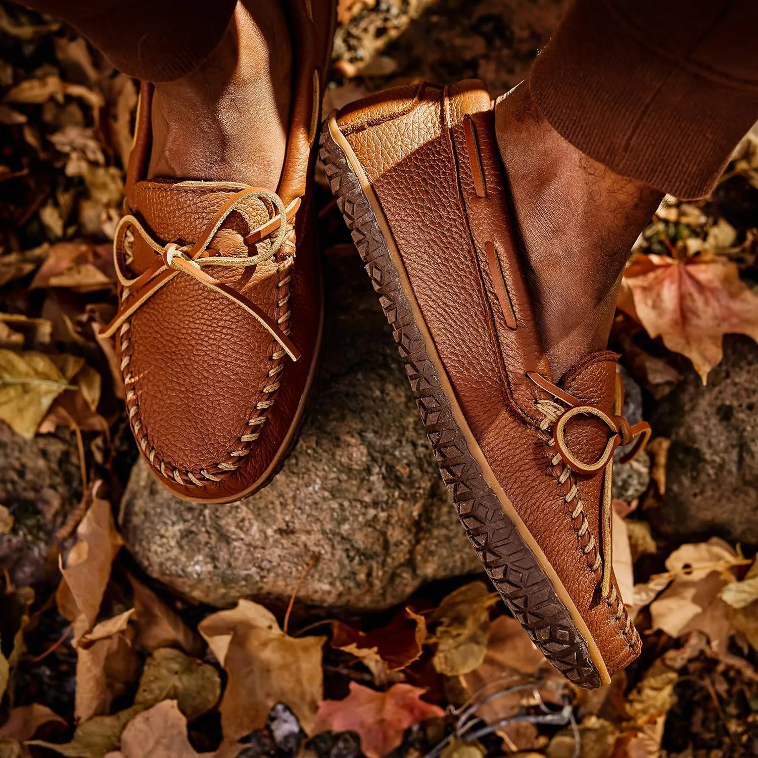 Minnetonka Men’s Moosehide Tread Moccasins