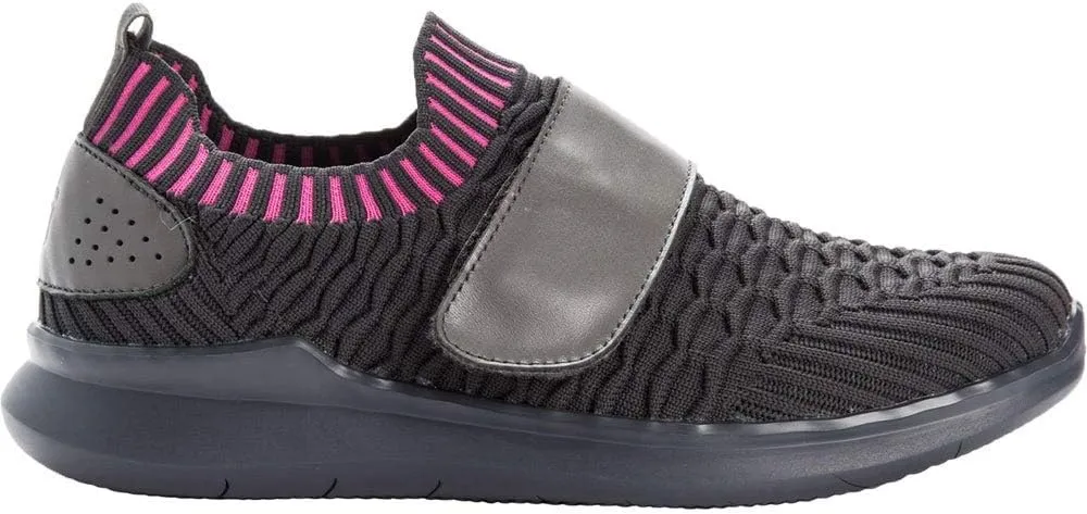 Propét Women's Travelbound Strap Sneaker
