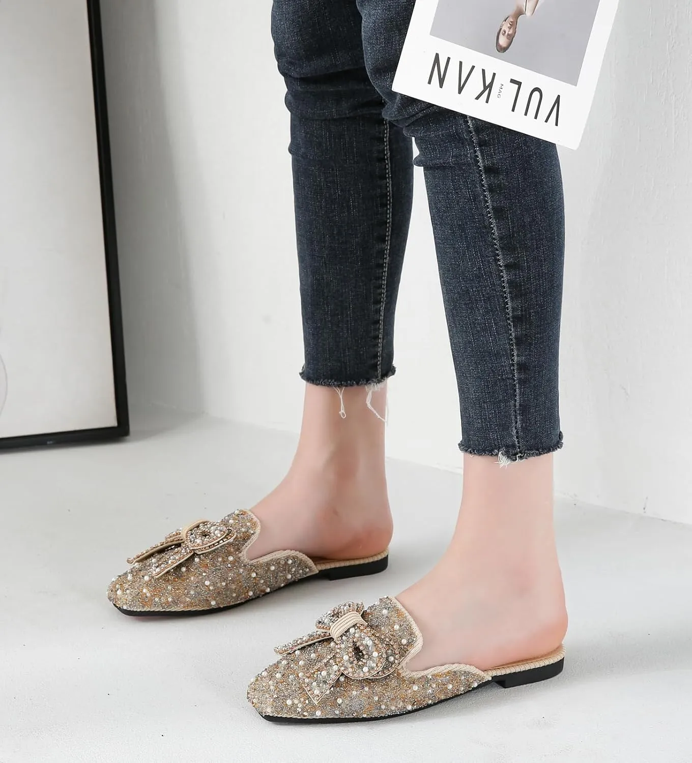 SANIOOOI Women's Pearl Rhinestone Bow Mules,Glitter Square Toe Slip on Flat Ladies Sparkly Baotou Clogs Slippers