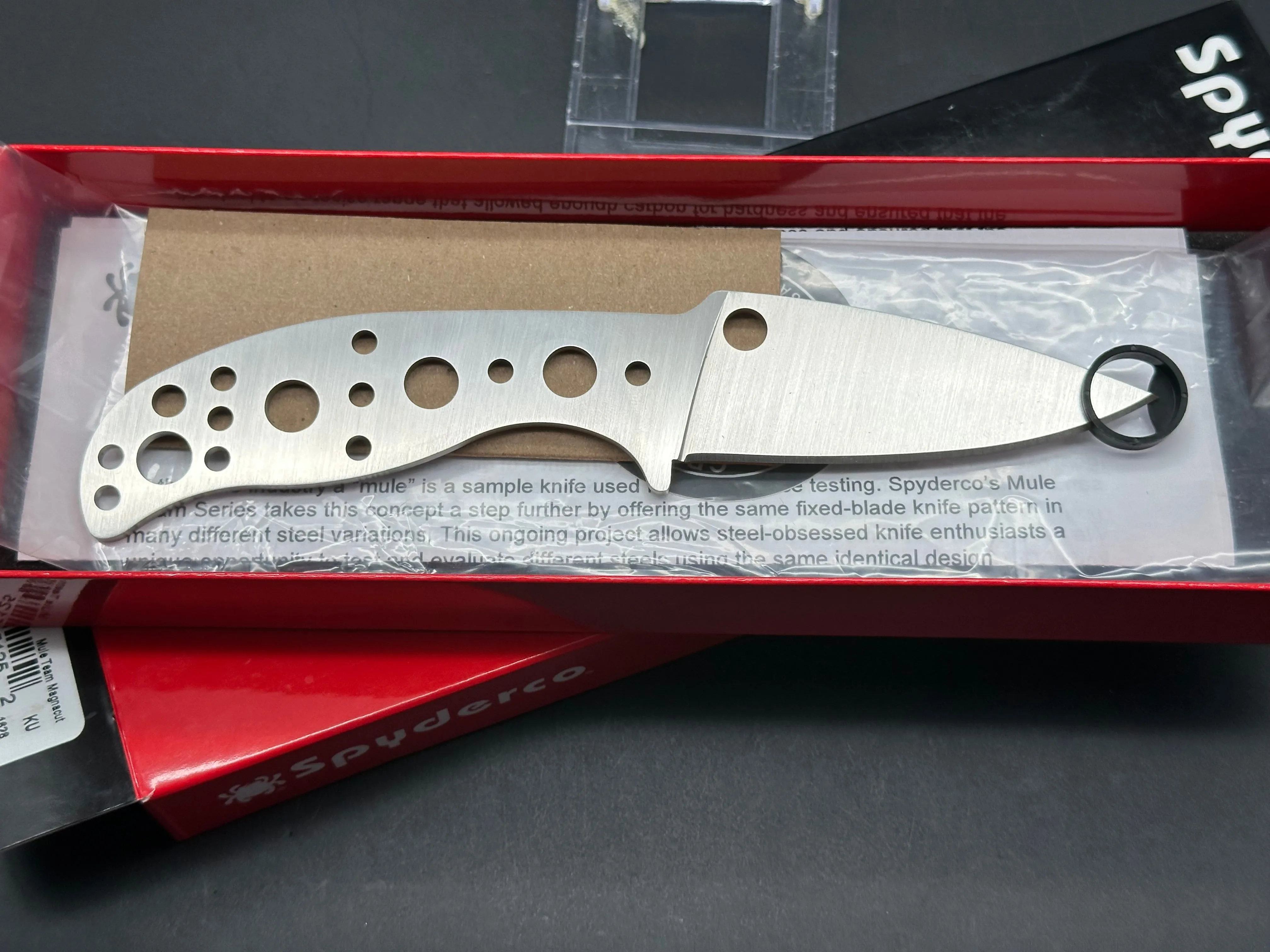 Spyderco Mule, New in Box, Magnacut