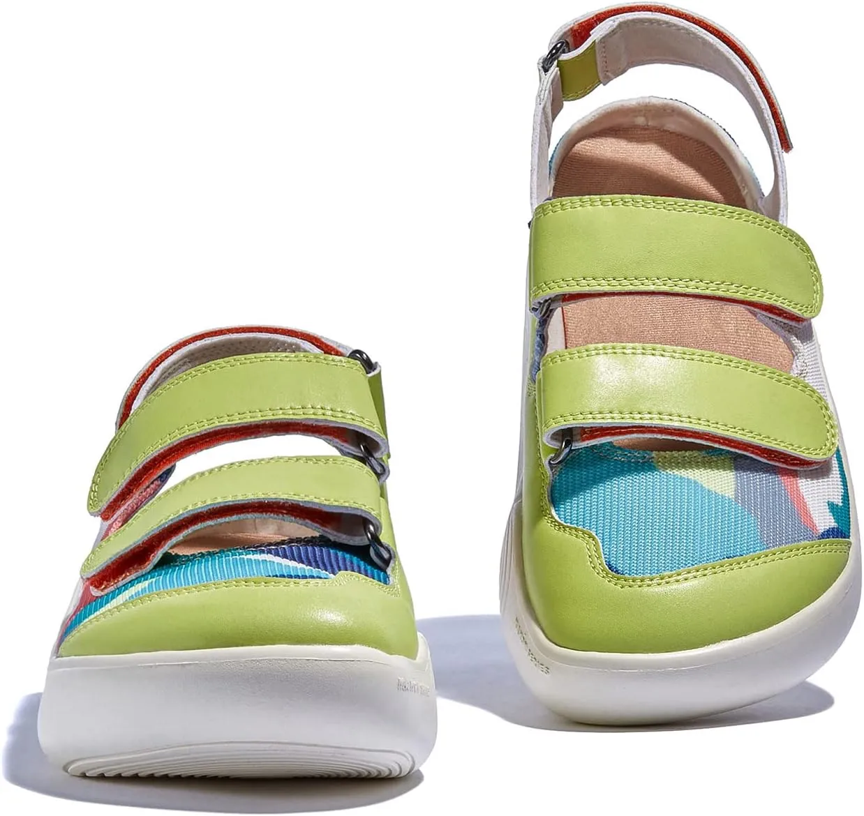 UIN Women's Outdoor Sandal Closed Toe Lightweight Walking Summer Travel Hiking Water Shoes