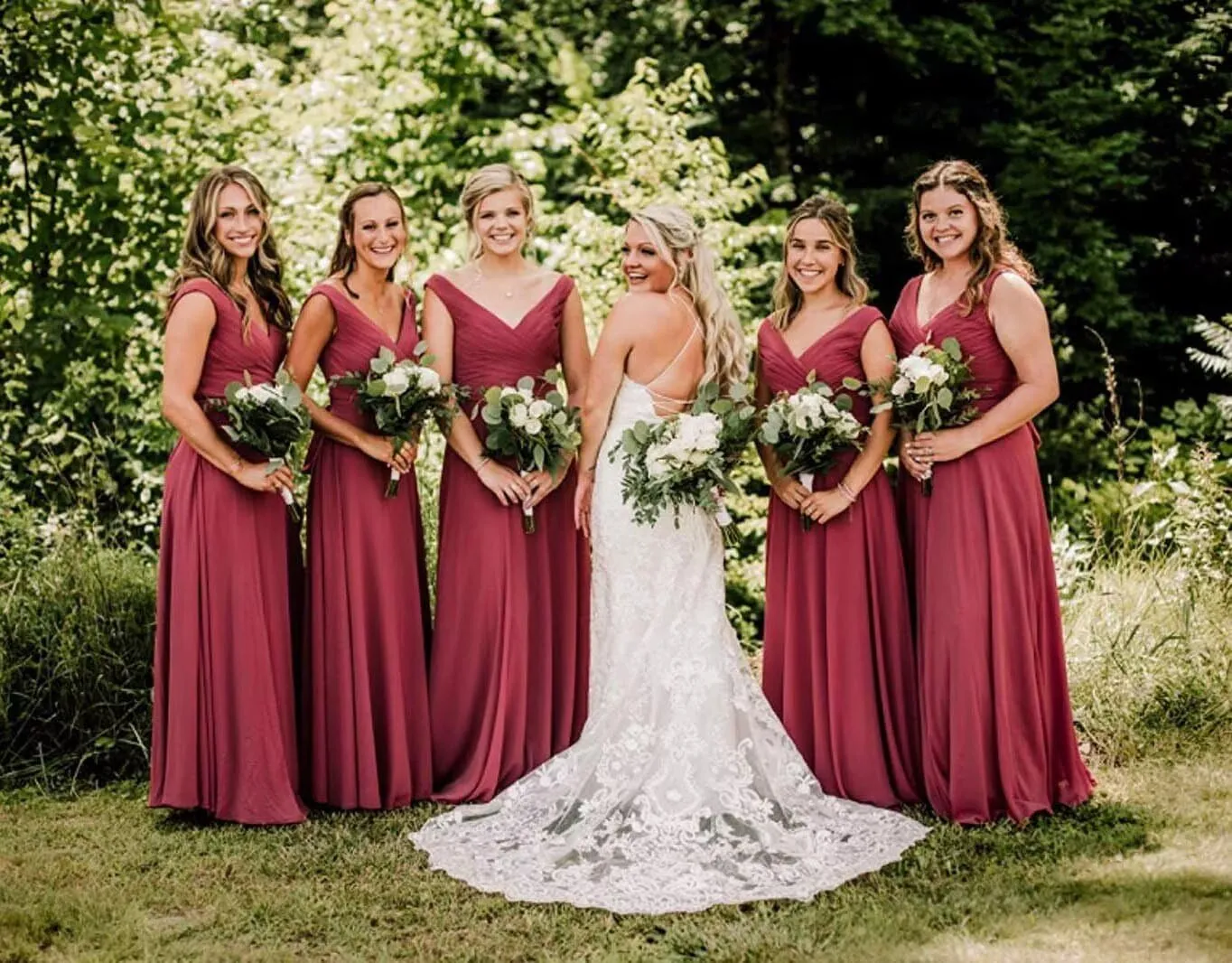 V Neck Chiffon Bridesmaid Dresses for Women A Line Pleated Formal Evening Party Gown