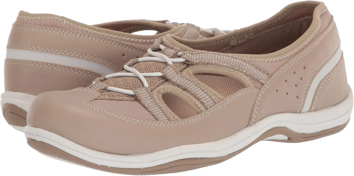 Women's Awake Fashion Sneaker