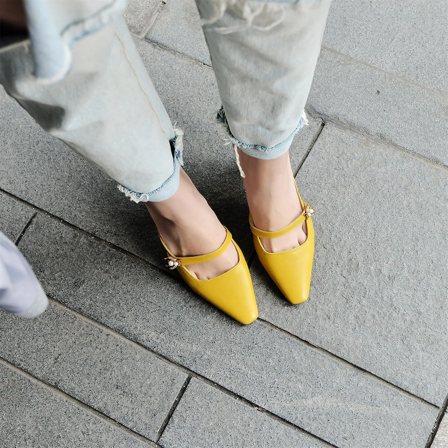 Women’s High Chunky Heels Mules Classic Pointed Toe Slip-on Metallic Bee Pearl Rhinestone Slides Dress Shoes Work Office Casual Business Church Event Dating Anniversary Vacation