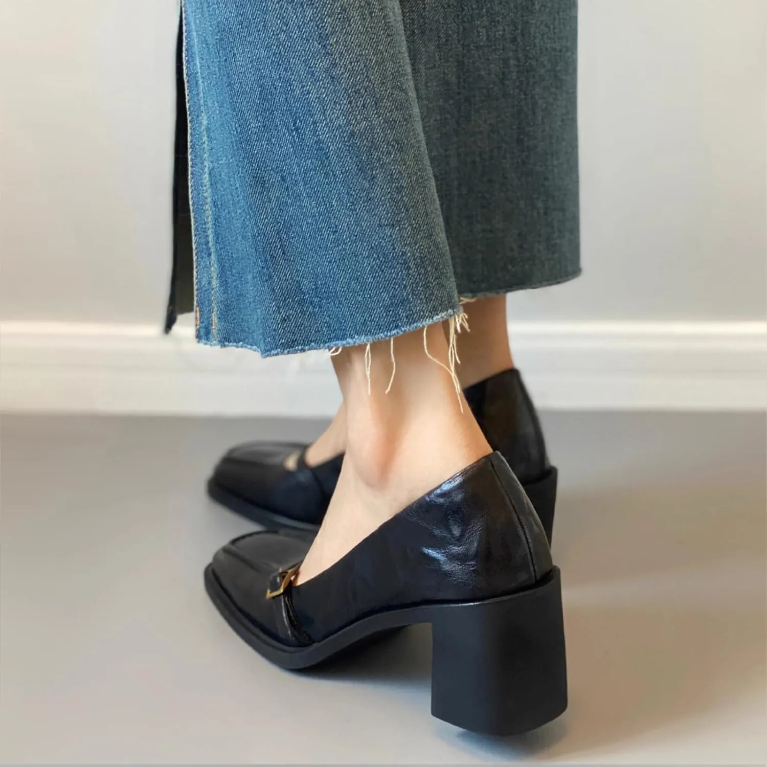 Women's Leather Block Heel Mary Janes Classic Square Toe Buckle Mid Block Heel Pumps for Wedding Party Dress Shoes